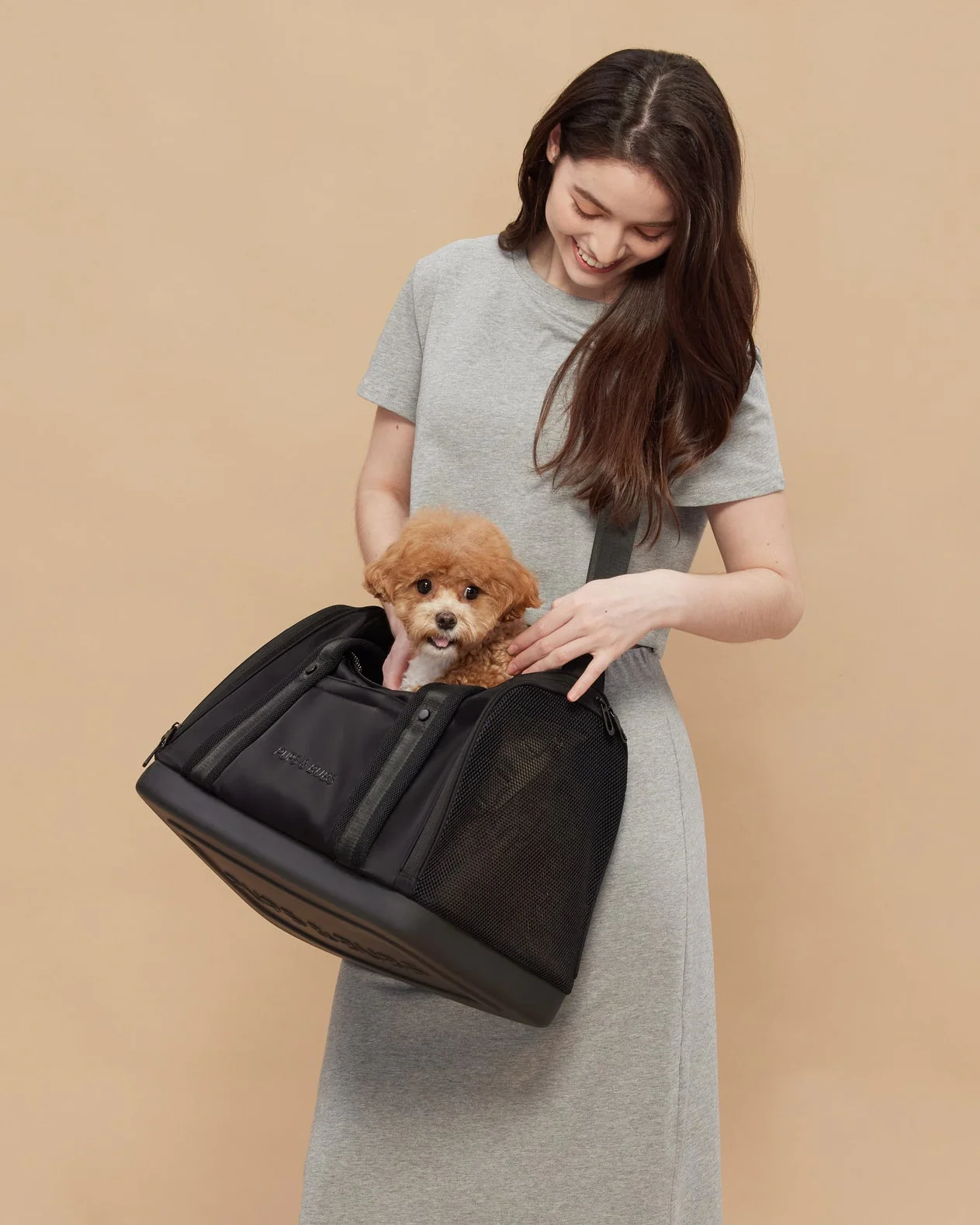 Welcome Aboard Travel Carrier in Black - Image 4