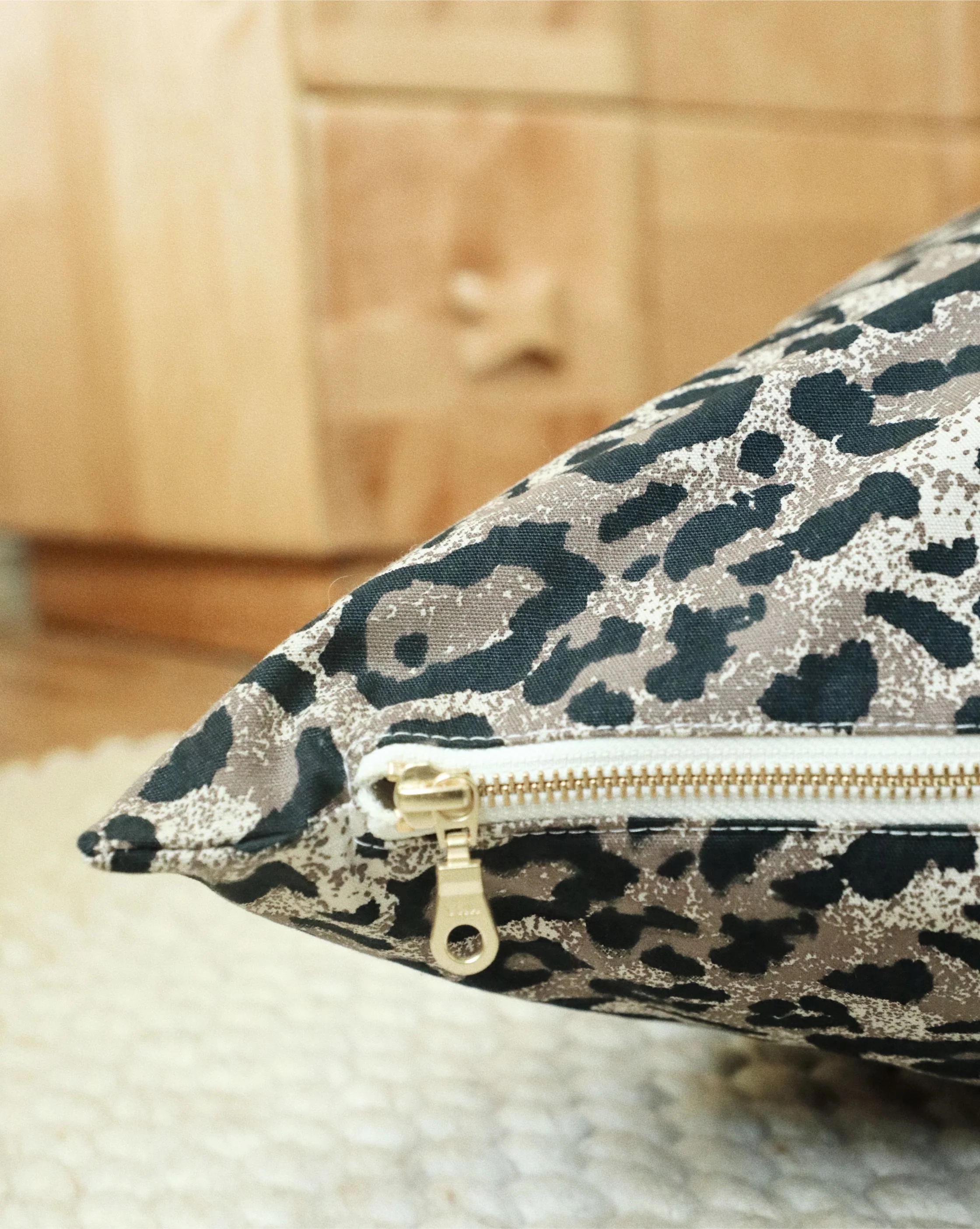 Sarabi Leopard Print Dog Bed - Image 3