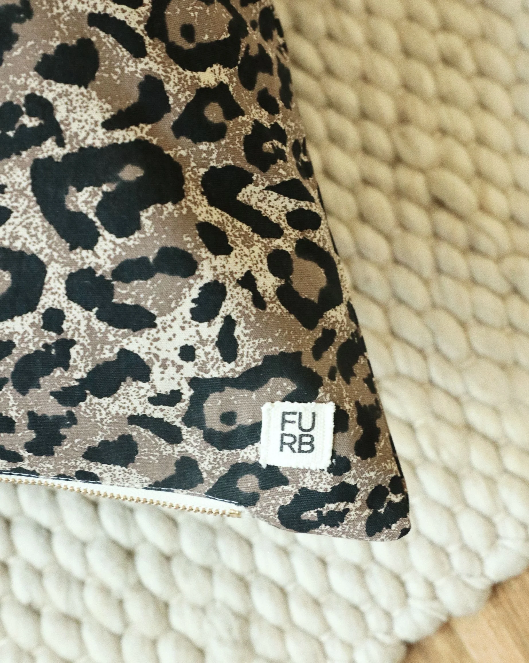 Sarabi Leopard Print Dog Bed - Image 4