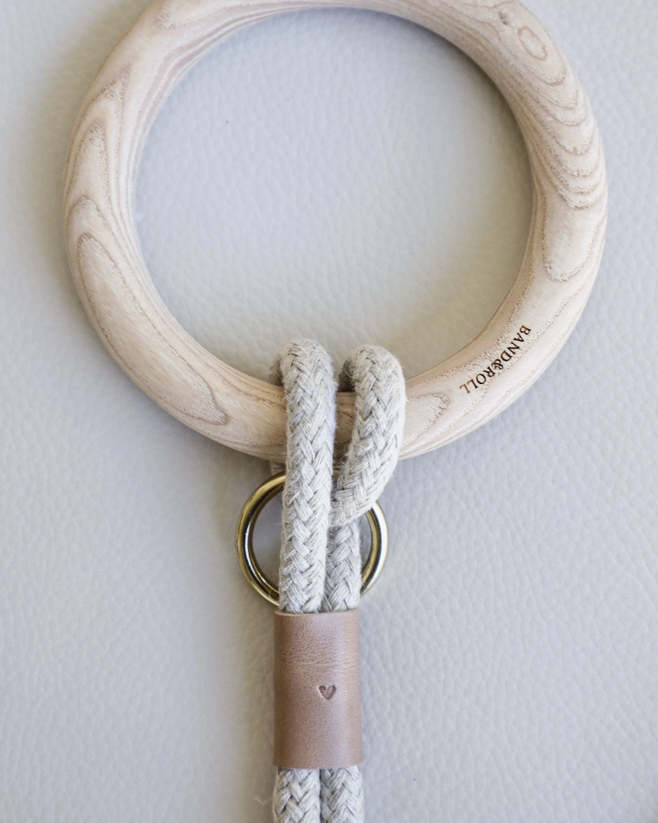 Band & Roll Rope Leash in Latte - Image 2