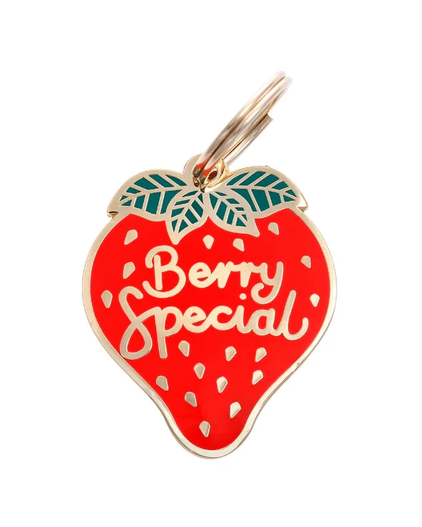 Berry Special Collar Charm