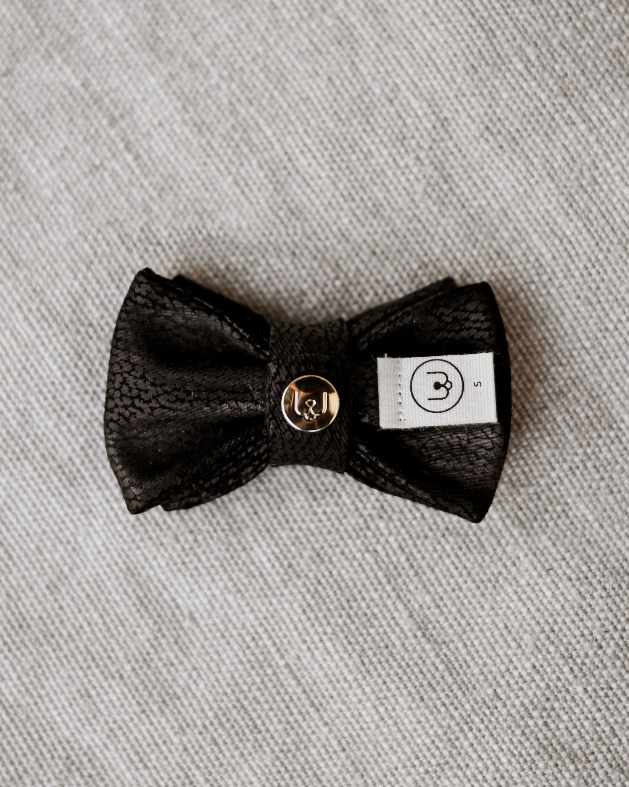 Nightlife Black Snake Dog Bow Tie - Image 4