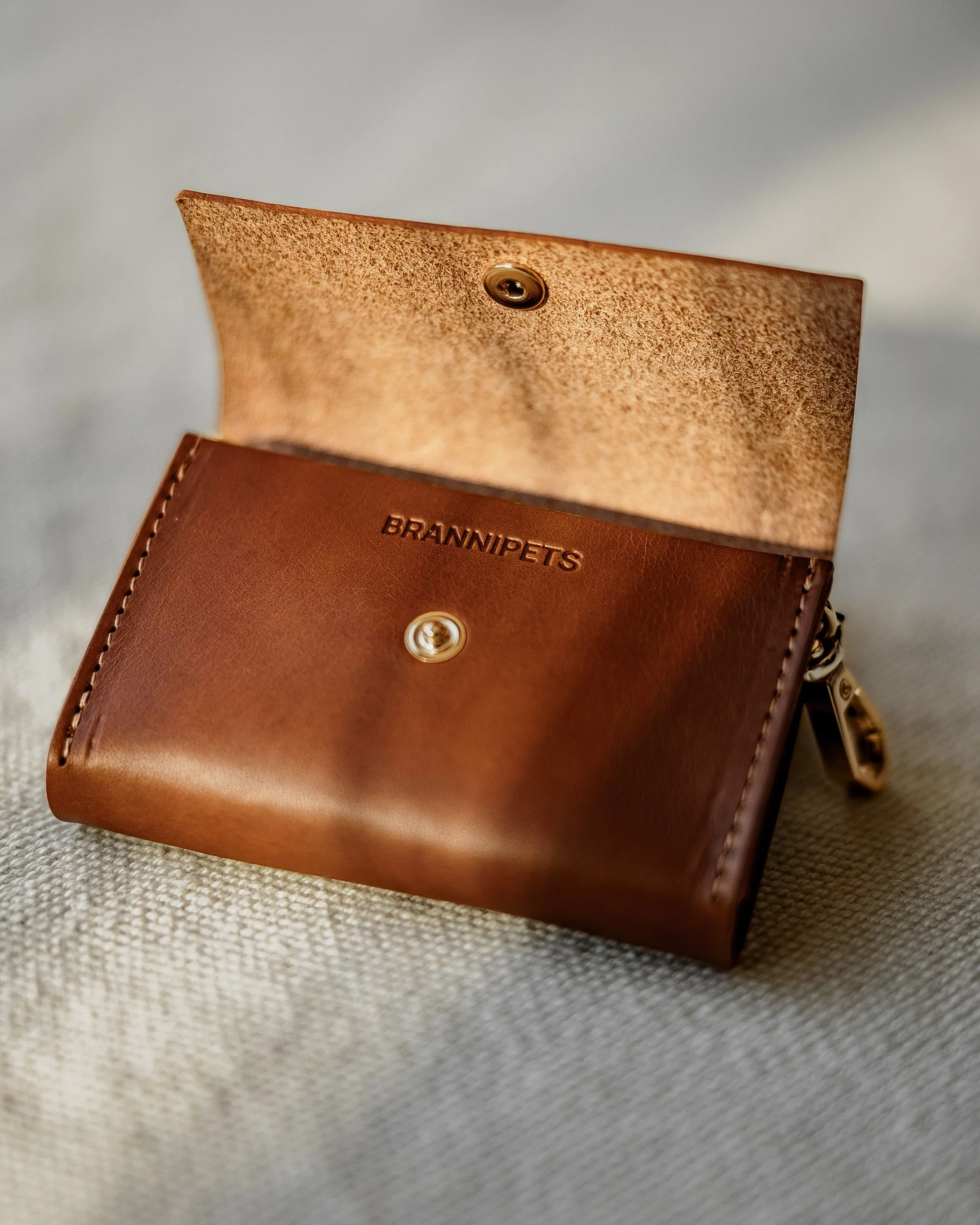 Rocco Cognac Leather Waste Bag Holder - Image 4