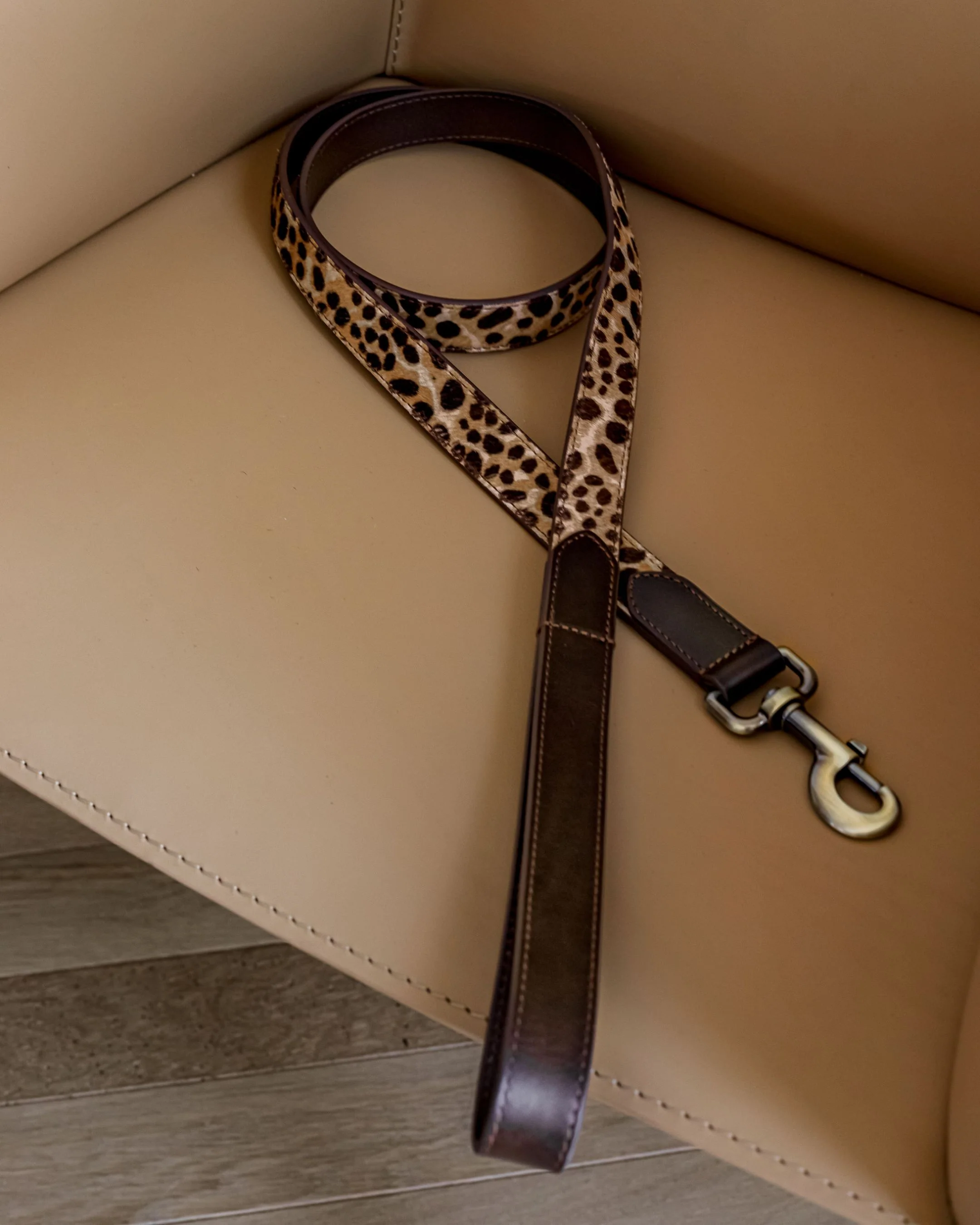 Wylde Brown Spotted Pony Fur Dog Leash - Image 6