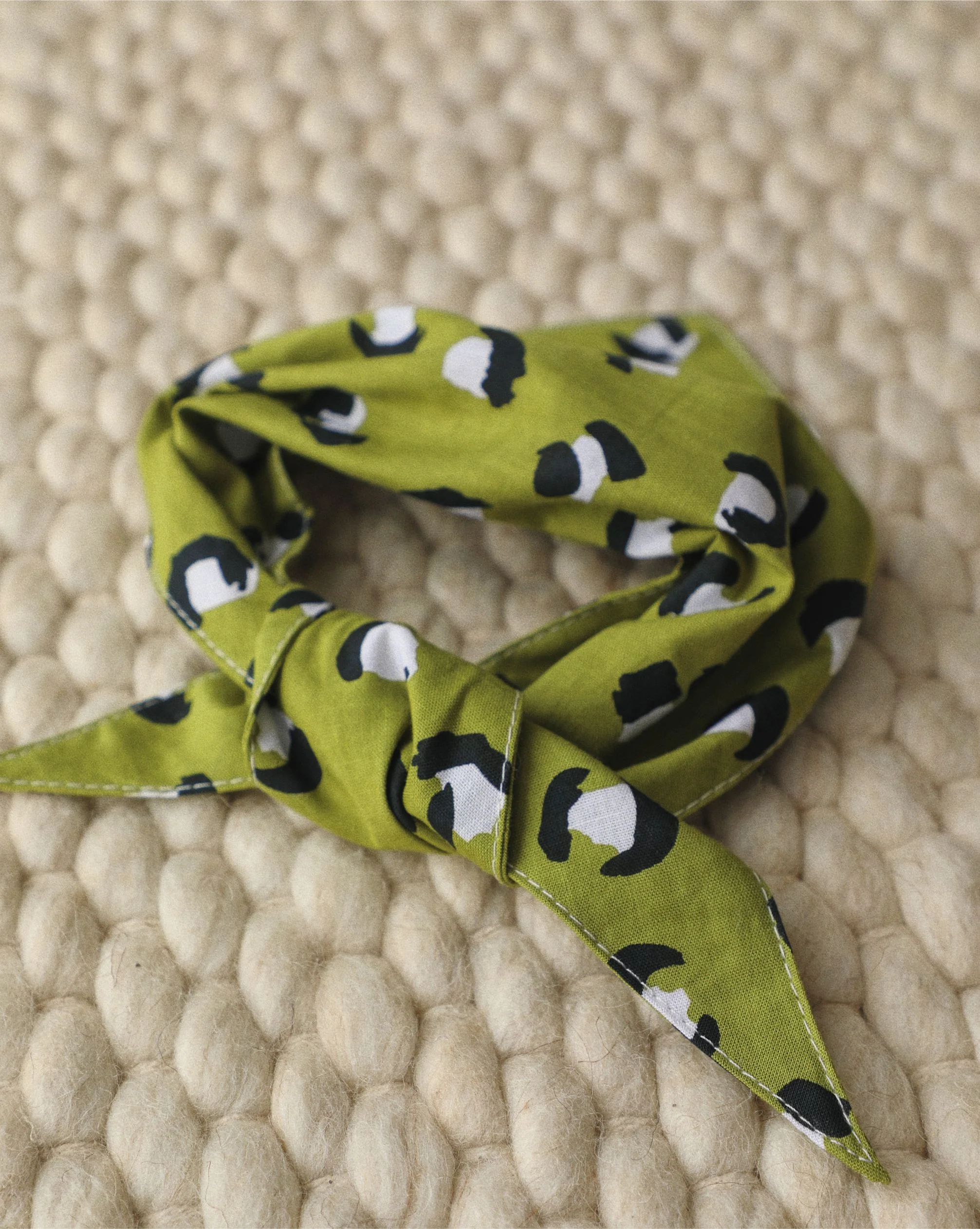 Juno Green Leopard Dog Bandana - Image 2