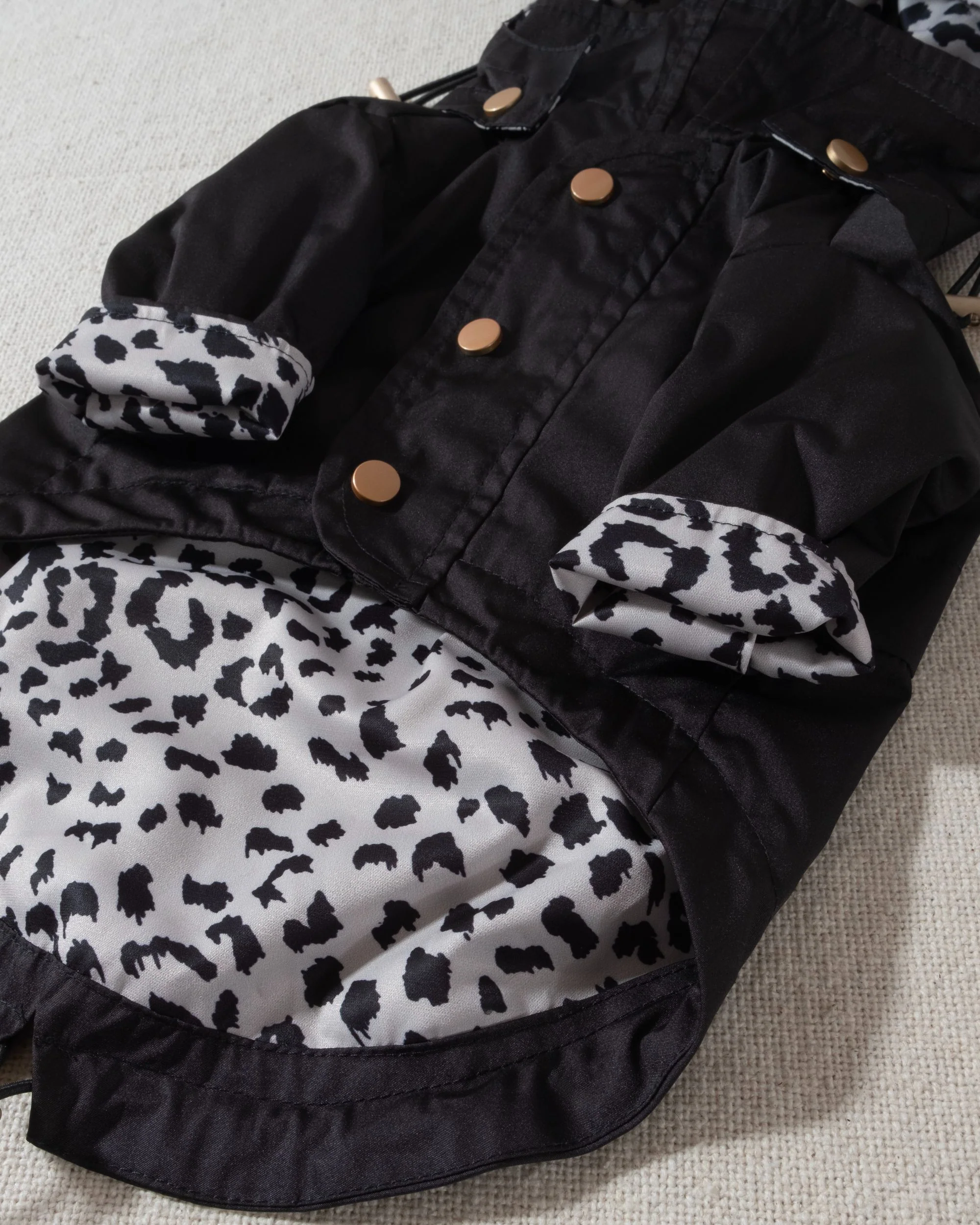 Prancin' in the Rain Black Dog Rainjacket - Image 5