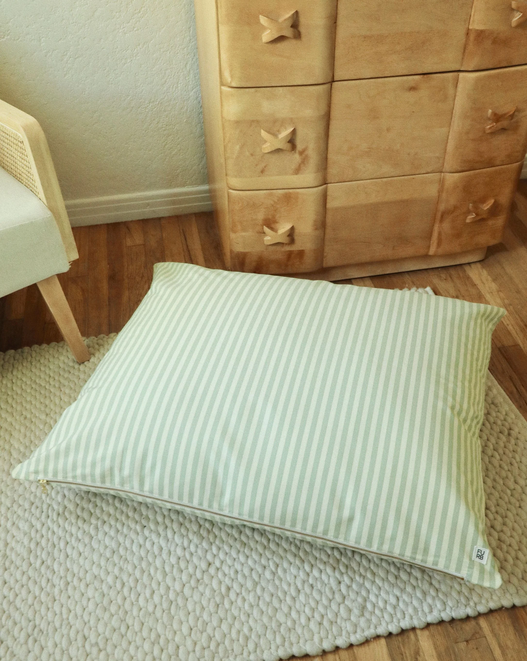 Capri Green Striped Dog Bed - Image 3
