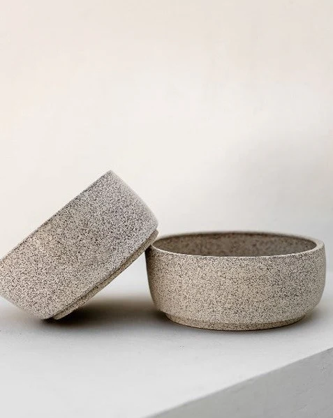Fleck Off Speckled Handmade Dog Bowl Set - Image 5