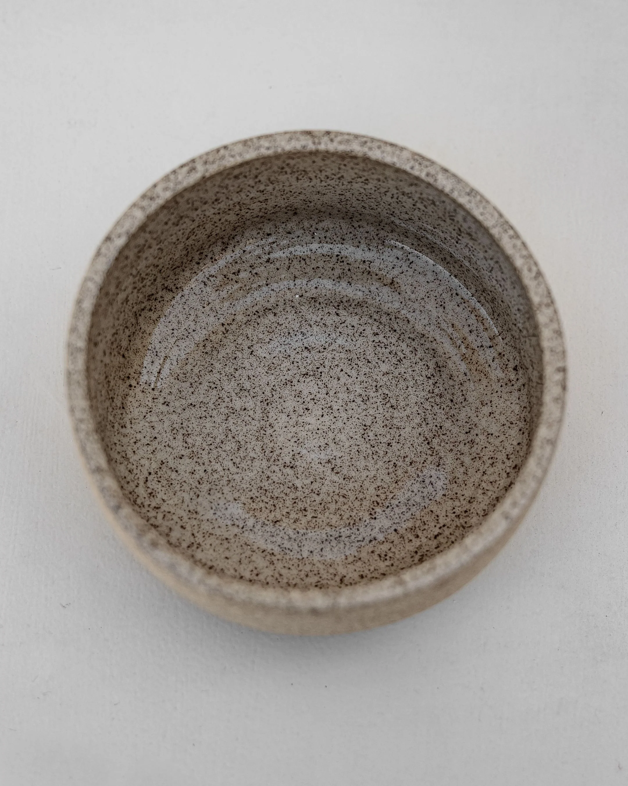 Fleck Off Speckled Handmade Dog Bowl Set - Image 8
