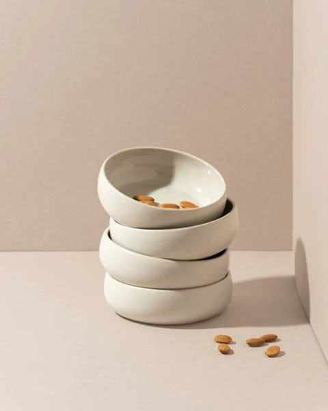 Chef's Kiss Matte Bone White Pet Bowl - Image 4