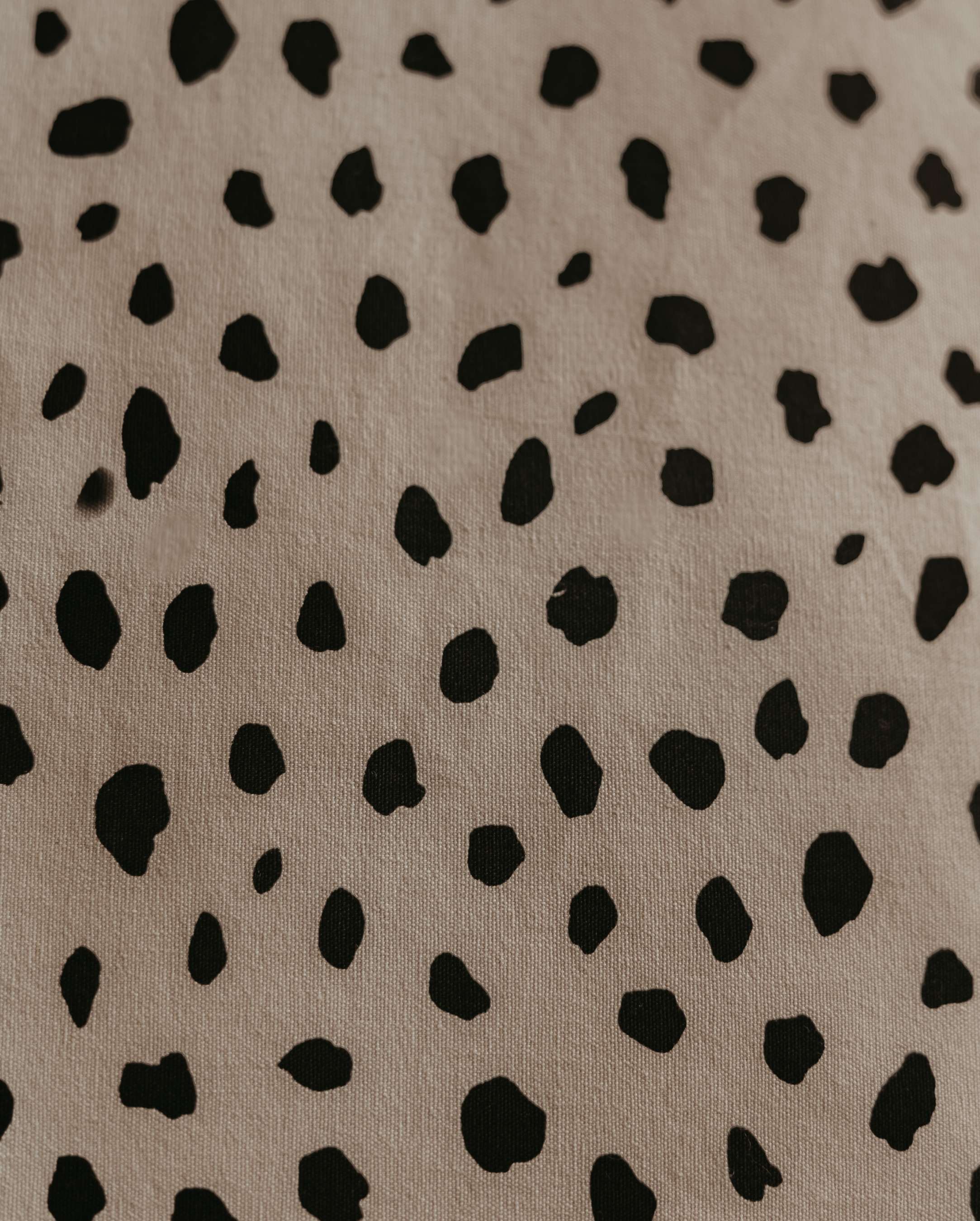 Apollo Dot Print Dog Bed - Image 8