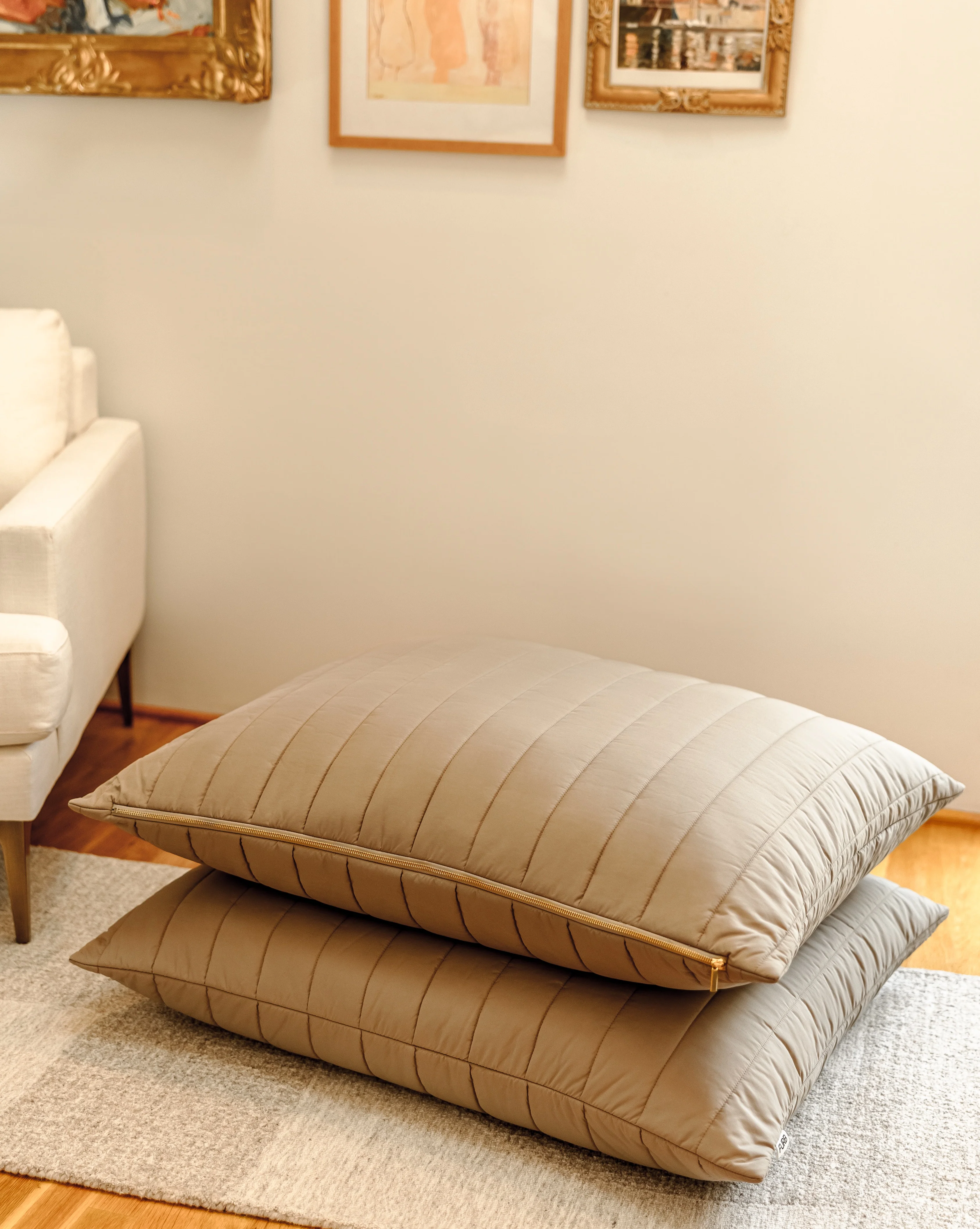 Alpine Taupe Puffer Dog Bed - Image 3