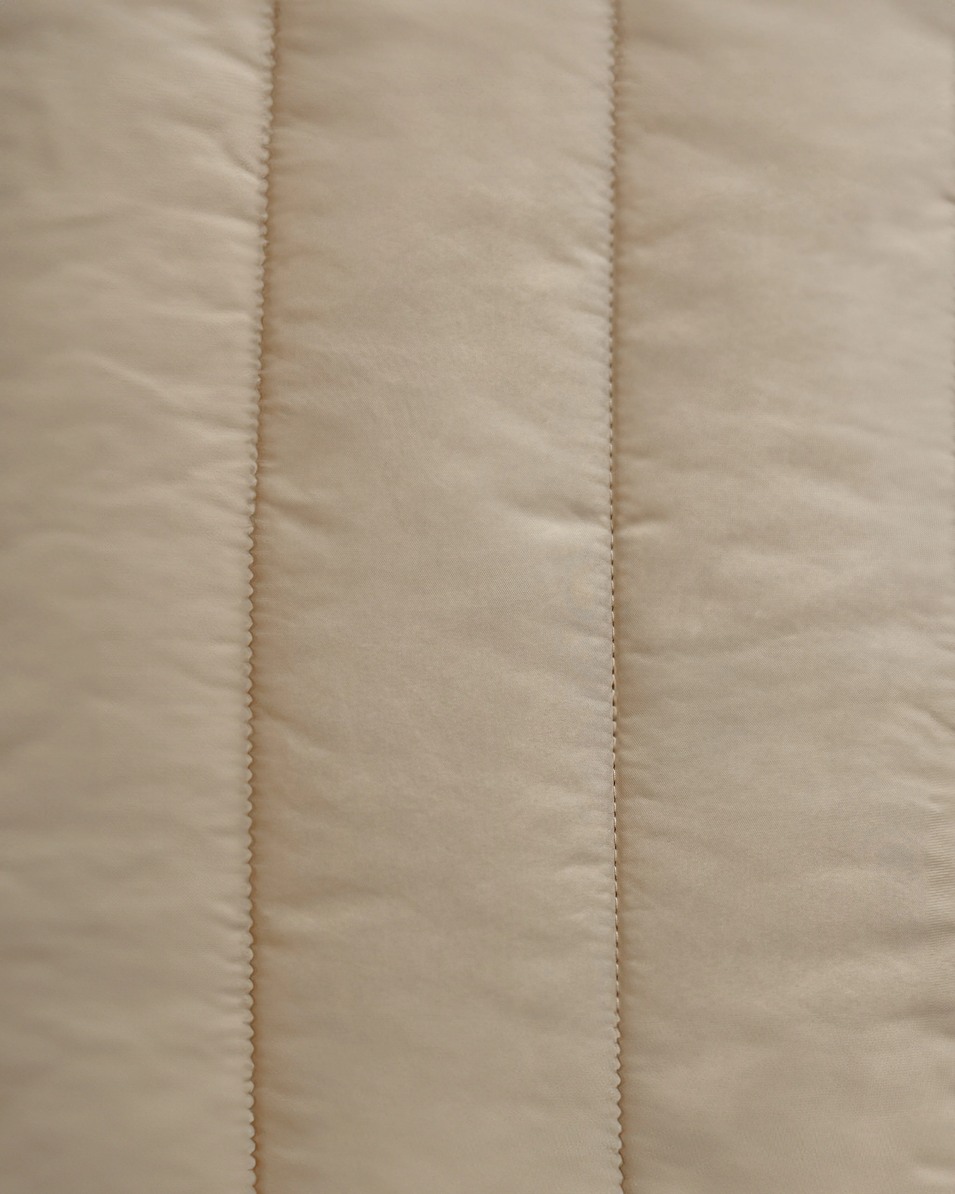 Alpine Taupe Puffer Dog Bed - Image 6