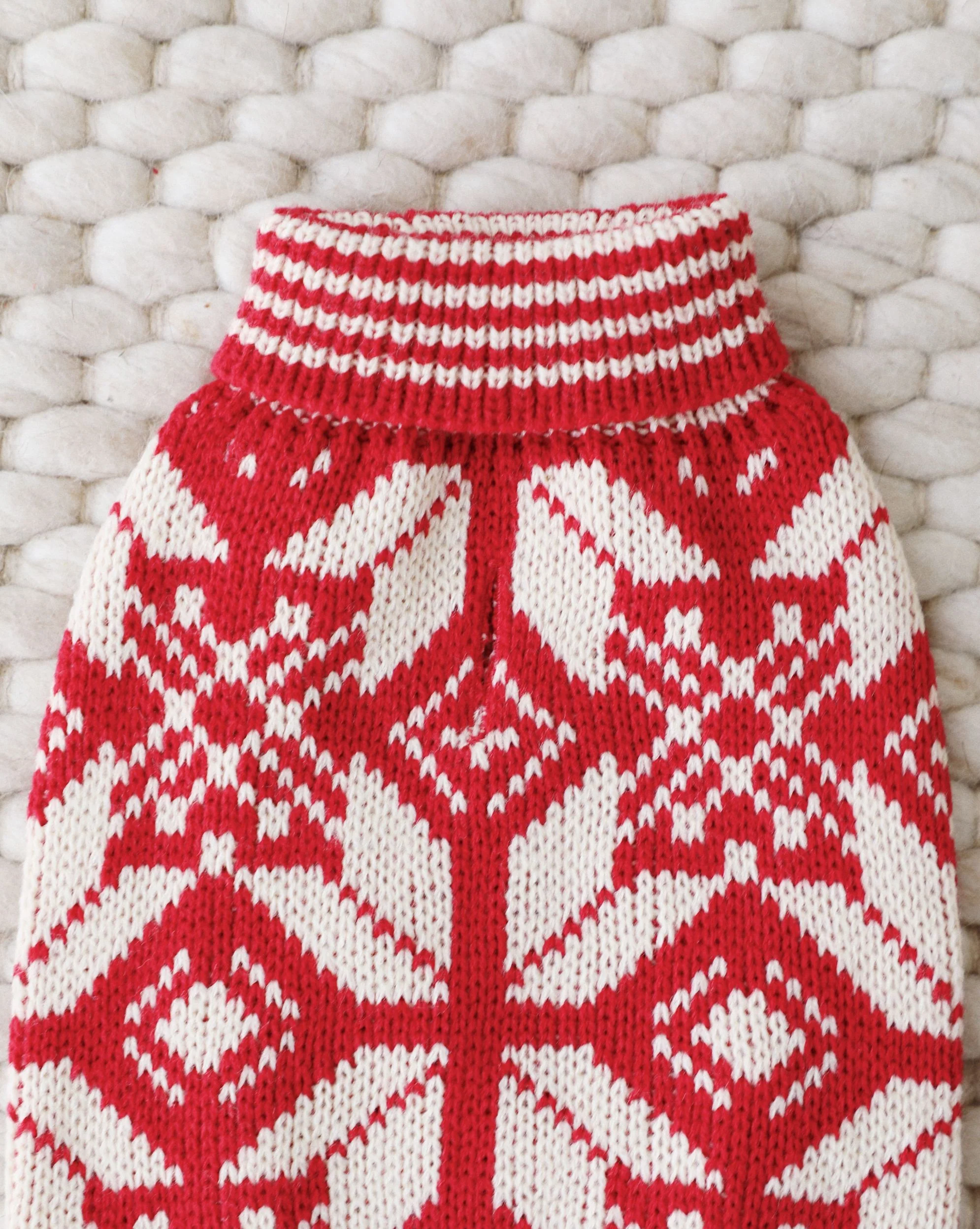 Santa Paws Knit Dog Sweater - Image 5