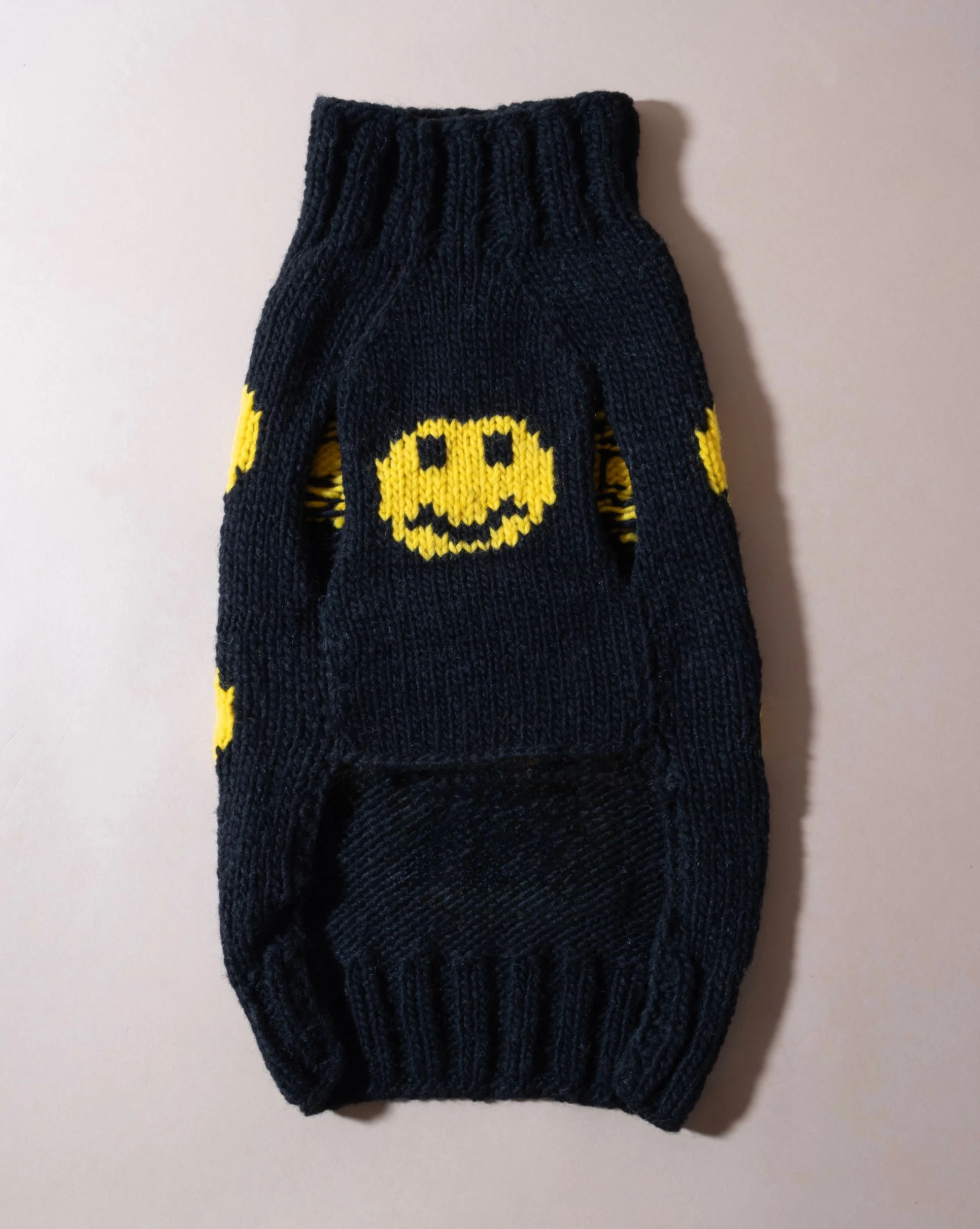 Grin + Wear It Black Smiley Dog Sweater - Image 4