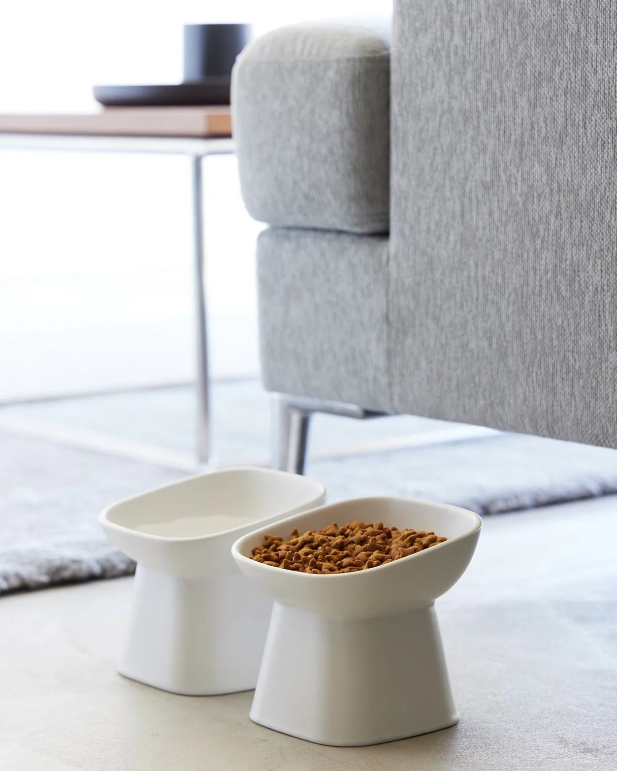Café Canine White Tilted Dog Bowl - Image 2