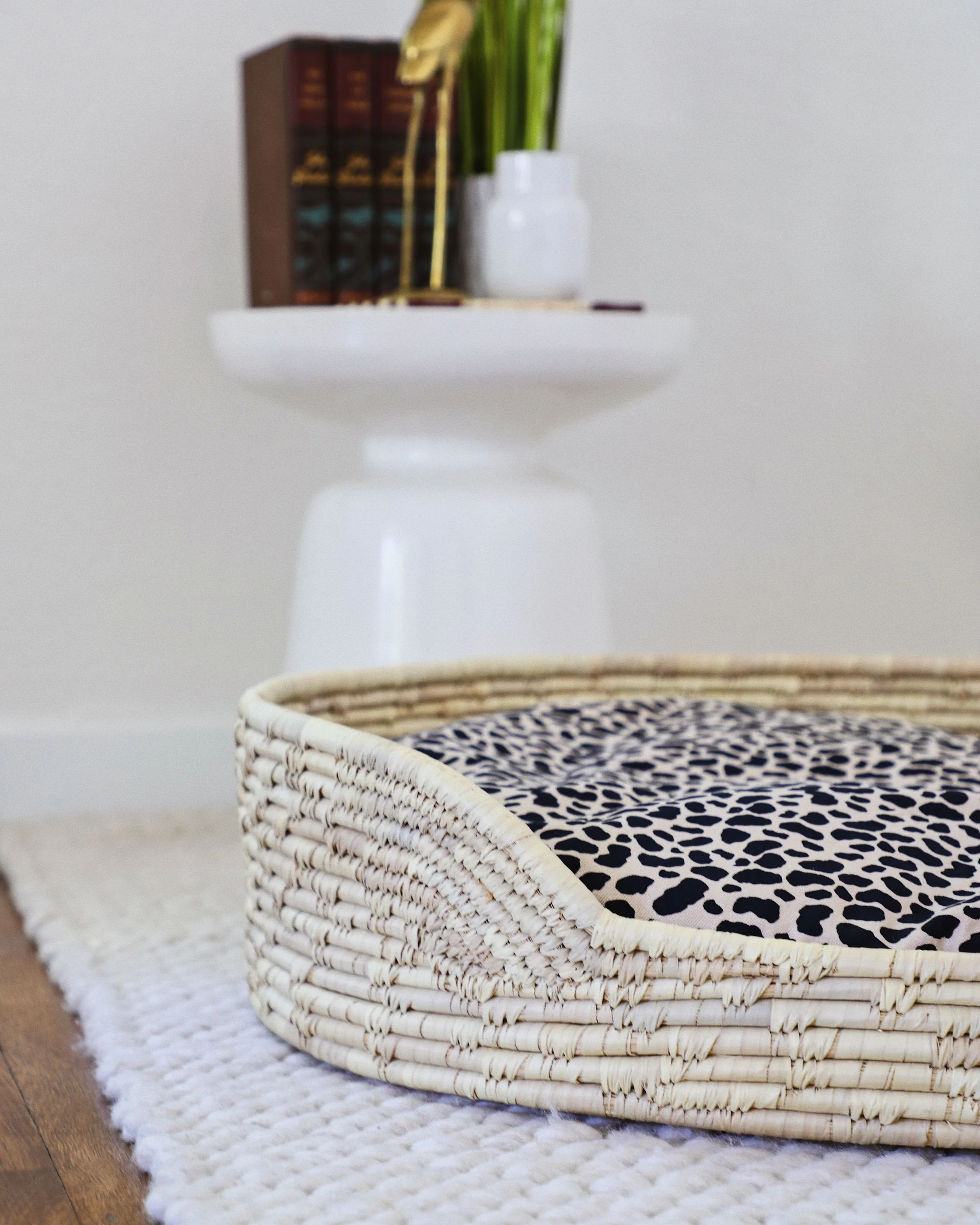 Mangrove Woven Palm Basket Bed - Image 2