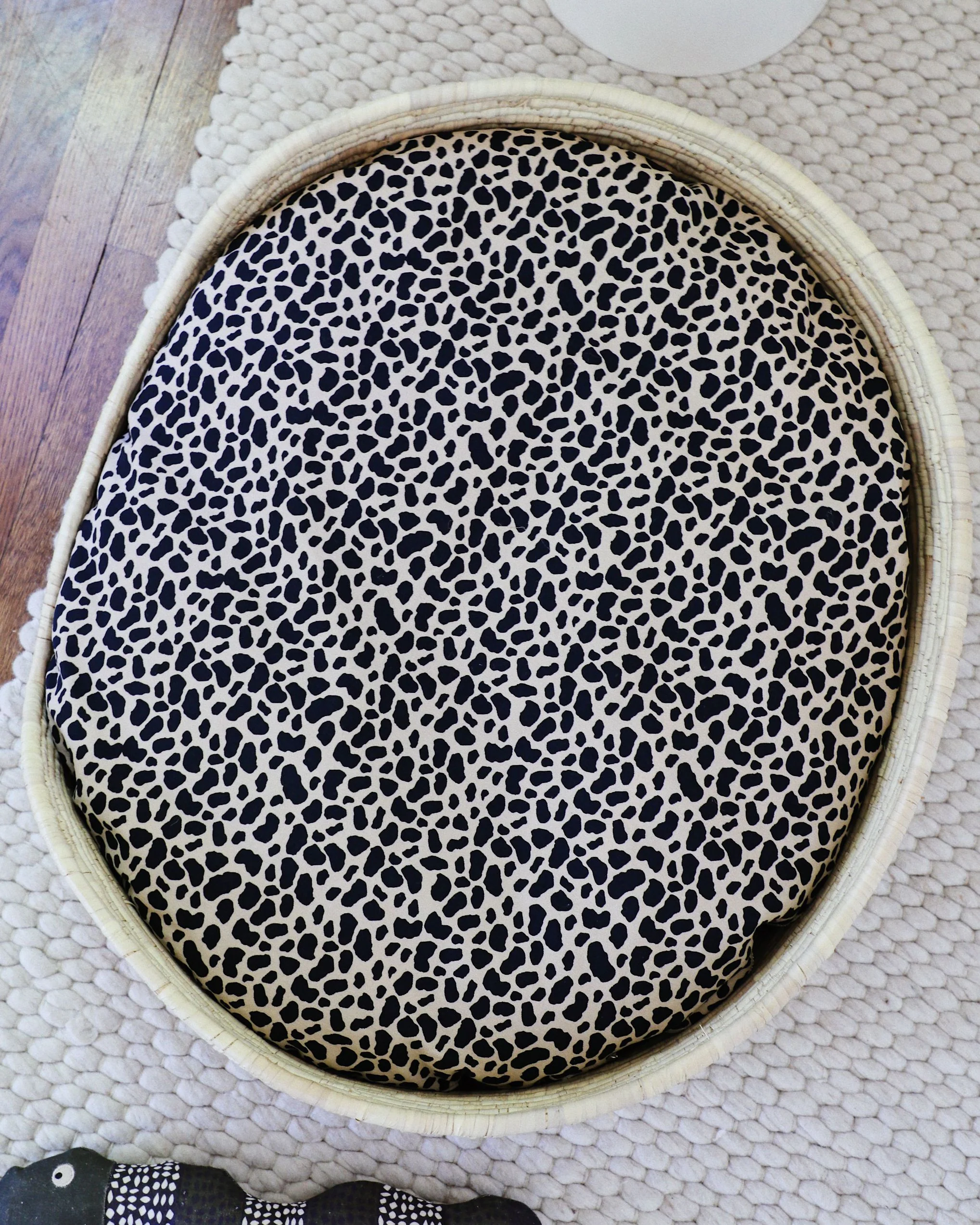 Mangrove Woven Palm Basket Bed - Image 4