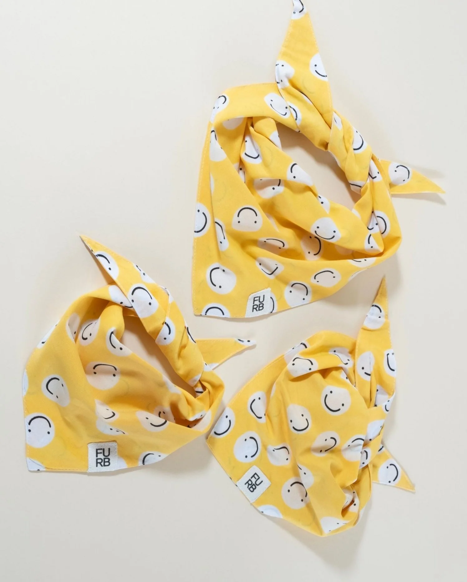 Stella Smiley Face Yellow Bandana - Image 4
