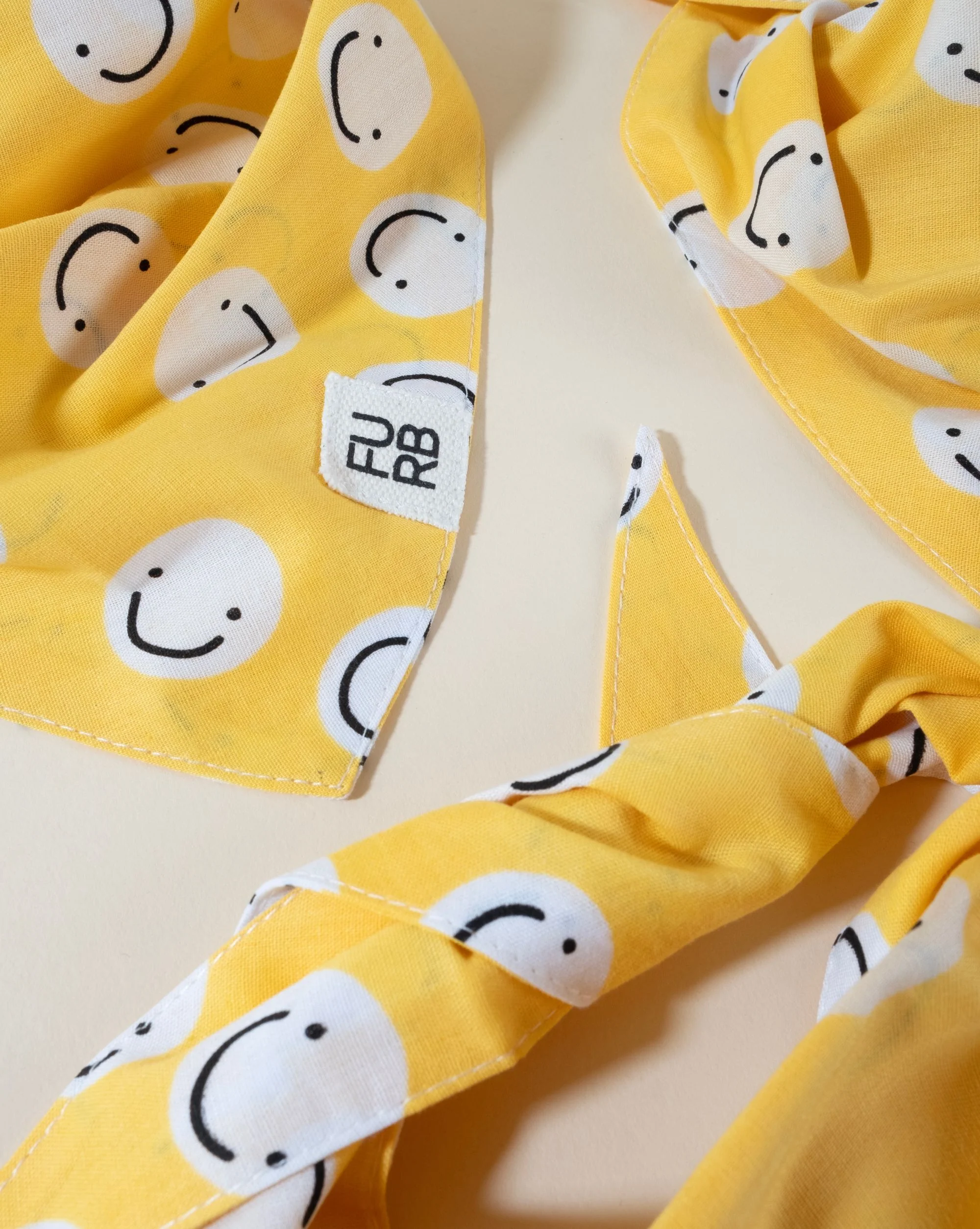Stella Smiley Face Yellow Bandana - Image 5
