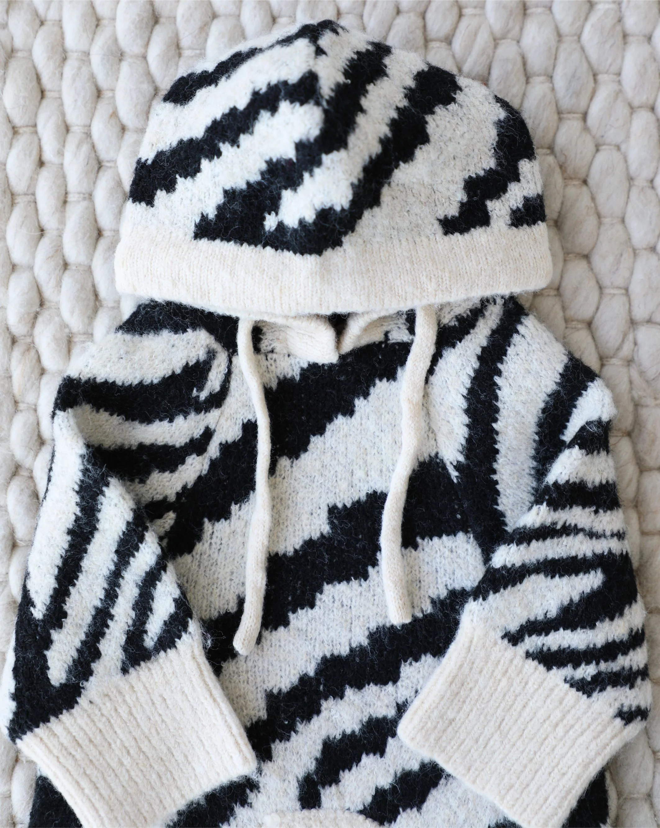 Milan Zebra Print Dog Hoodie - Image 5